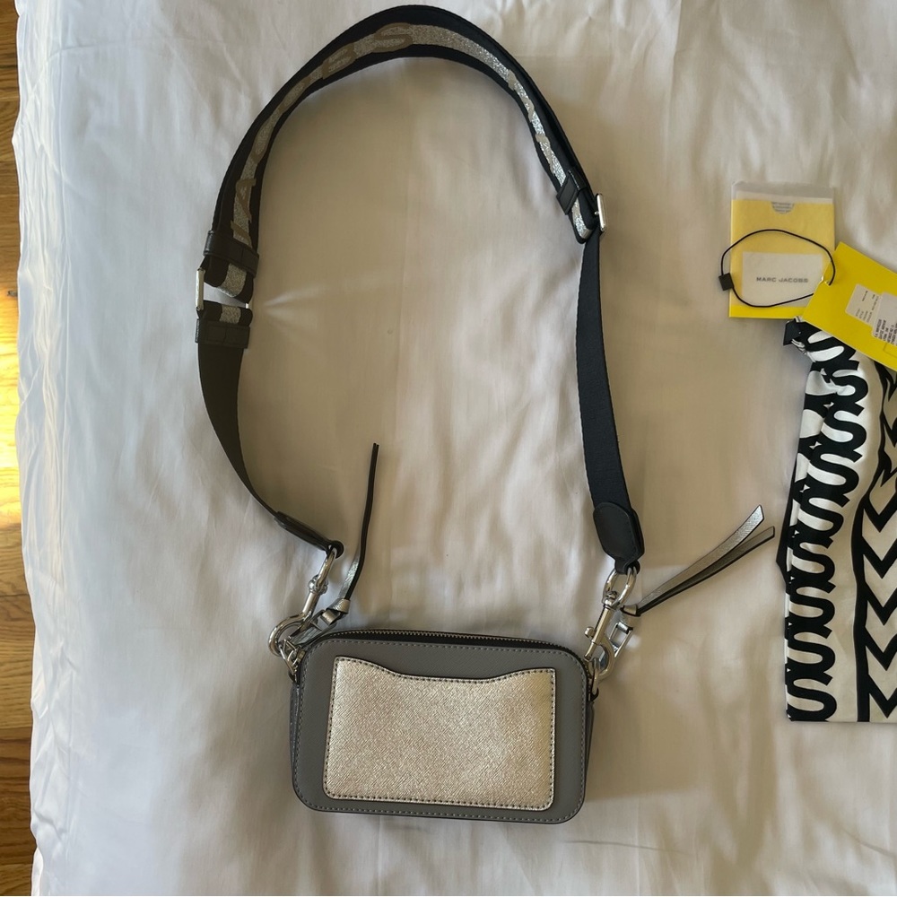 Marc Jacobs The Snapshot - Wolf Grey Multi - Picture 6 of 16